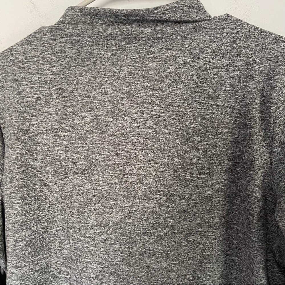 NWT Express Women’s Body Contour Cozy Mock Neck Cutout Bodysuit Grey Long Slv XL - Picture 9 of 9